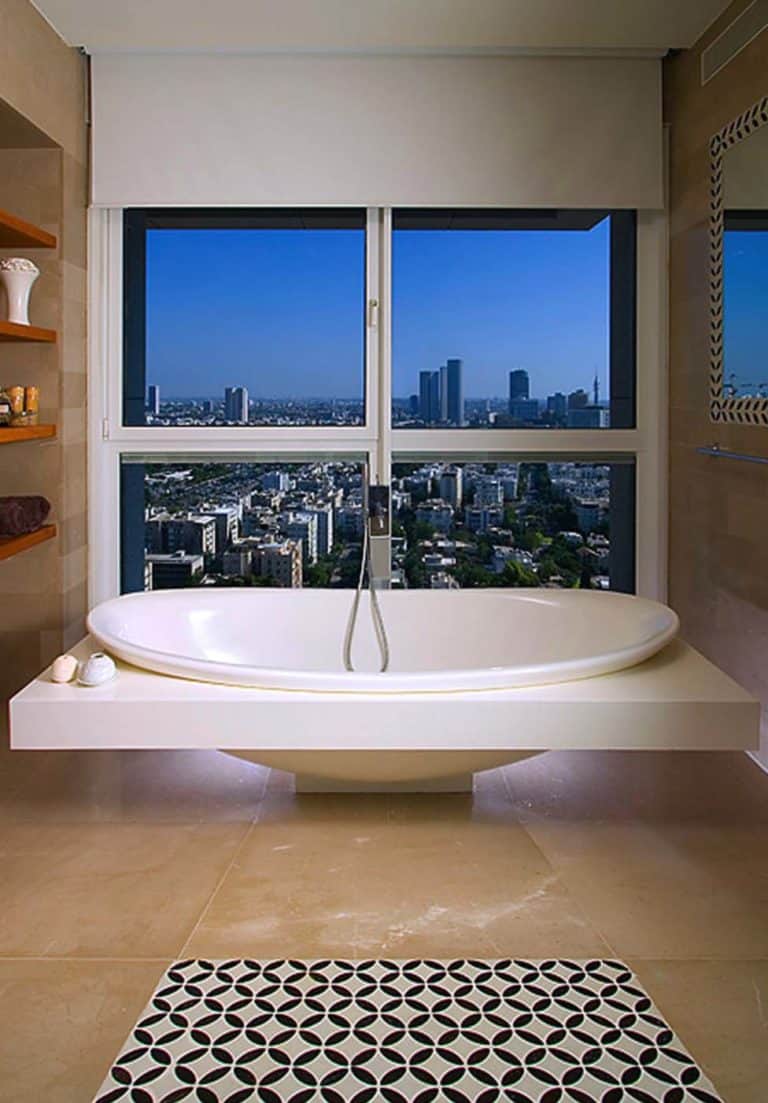 35+ Fabulous Freestanding Bathtub Ideas For A Luxurious Soak