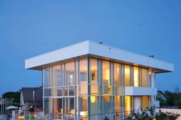 featured posts image for Modernized steel and glass beach house maximizes views on Fire Island