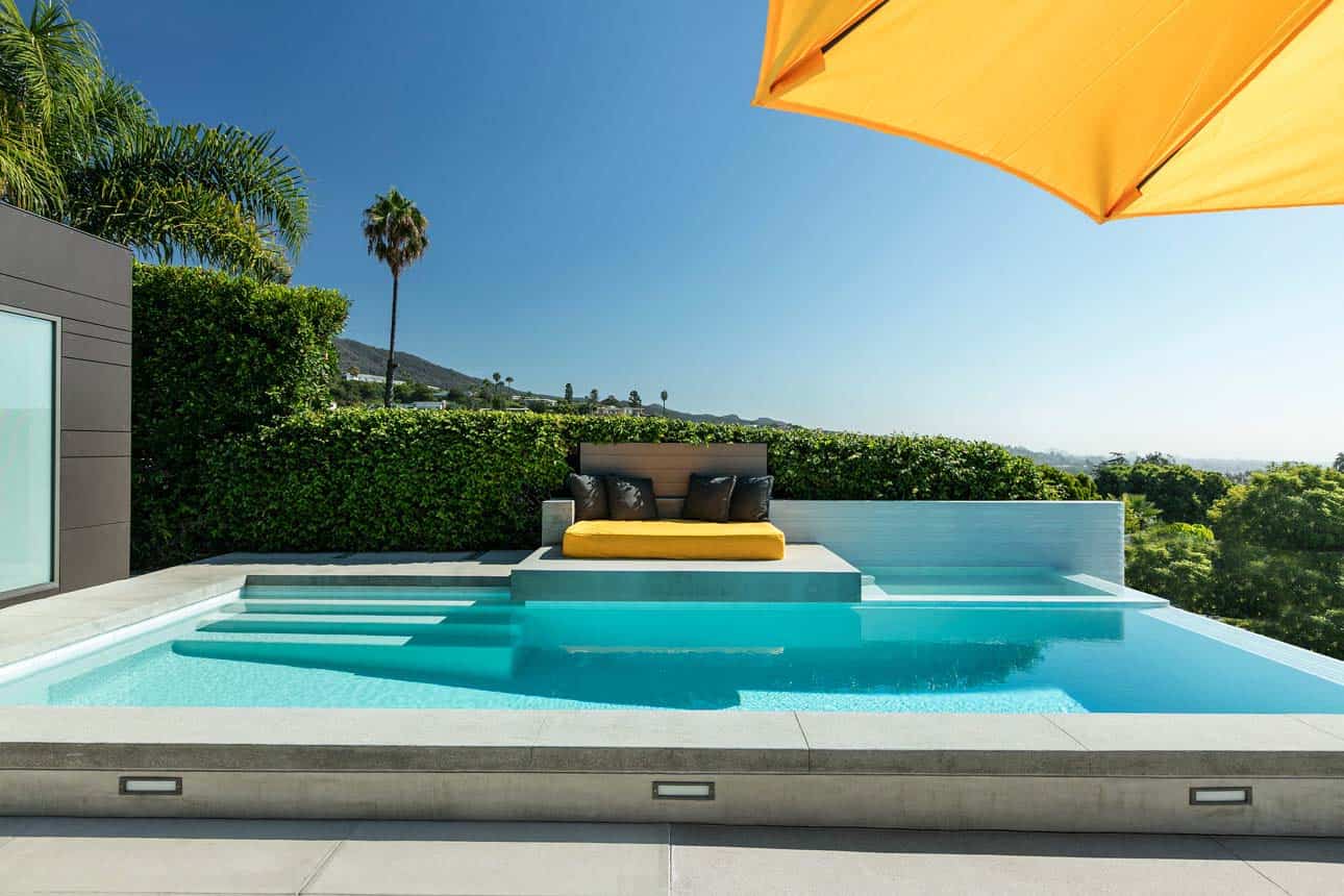 Striking Contemporary Home-Abramson Teiger Architects-12-1 Kindesign