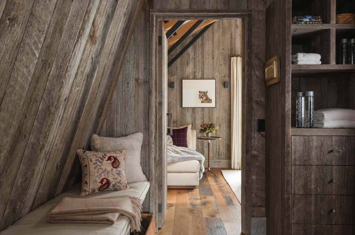 Barn Guest House-Carney Logan Burke Architects-12-1 Kindesign