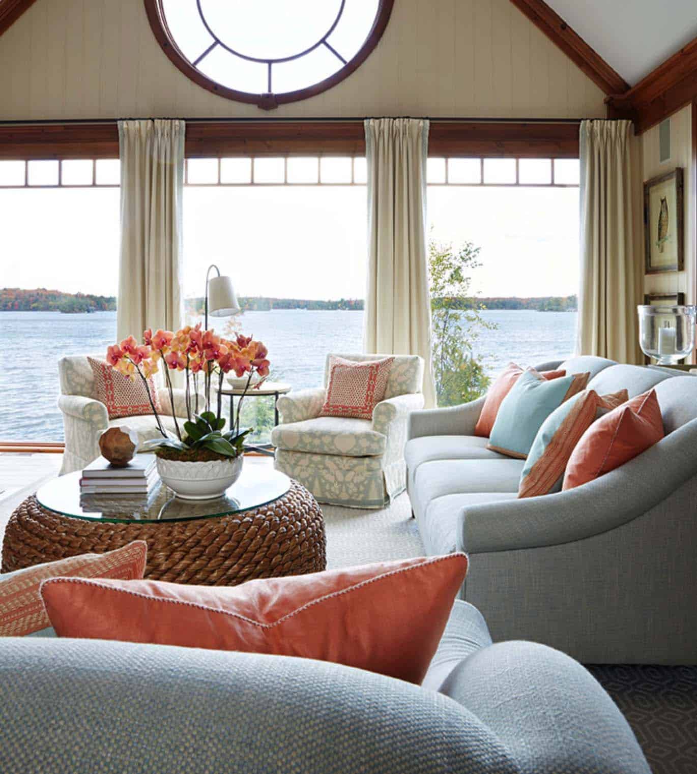 Muskoka Lake House-Anne Hepfer Designs-02-1 Kindesign