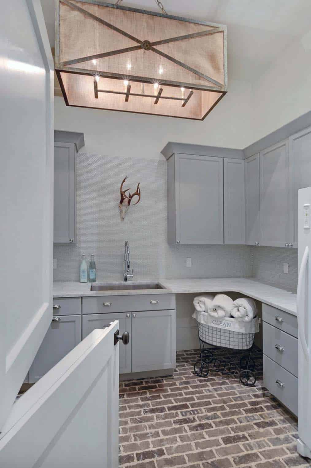 Traditional Bayfront Residence-Geoff Chick Associates-13-1 Kindesign