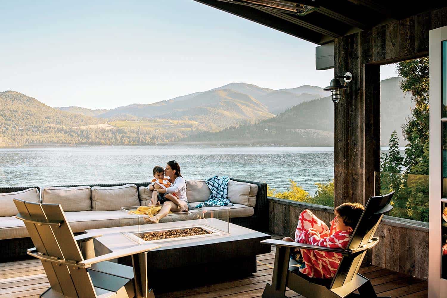 Lake House Hideaway-Bosworth Hoedemaker-01-1 Kindesign