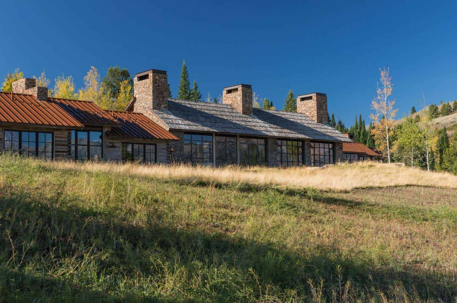 Contemporary Mountaintop Homestead-JLF Associates-31-1 Kindesign