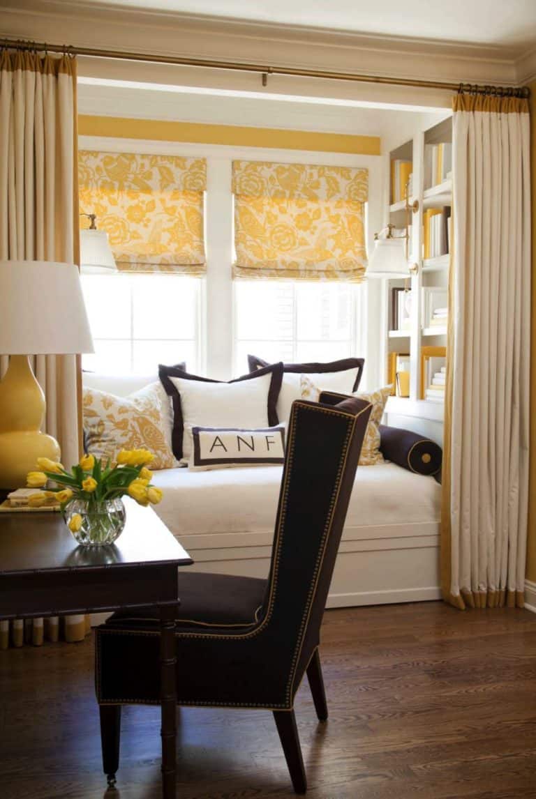 31 Incredibly Cozy Built-In Reading Nooks Designed For Lounging