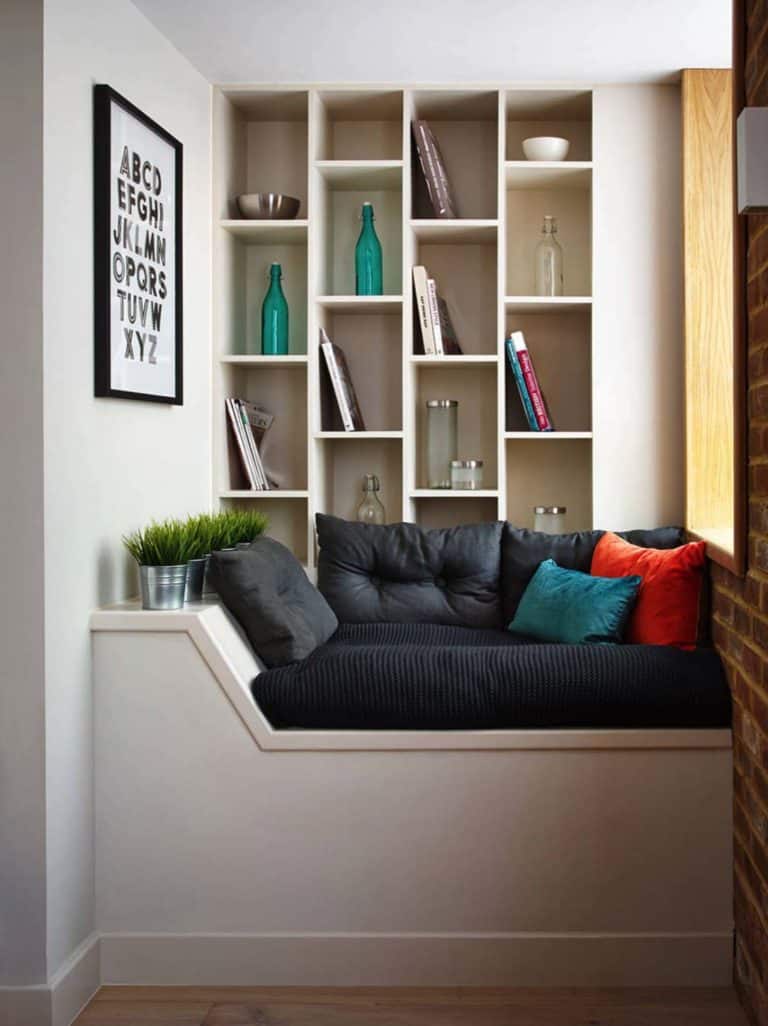 31 Incredibly Cozy Built-In Reading Nooks Designed For Lounging
