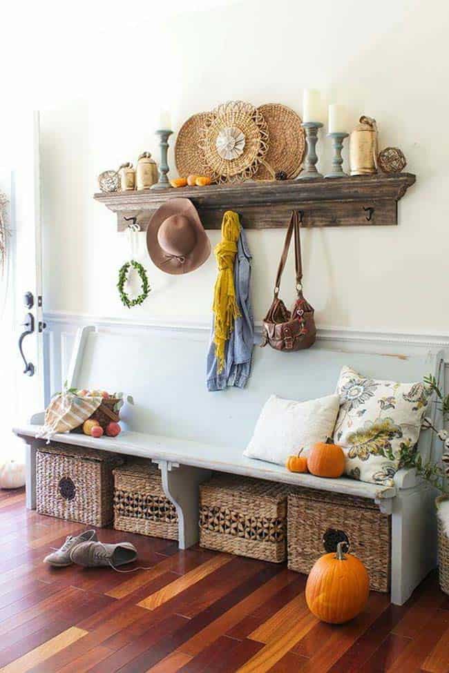 Fall-Inspired Entryway Decorating Ideas-06-1 Kindesign