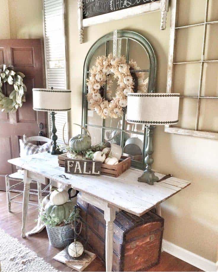Fall-Inspired Entryway Decorating Ideas-21-1 Kindesign