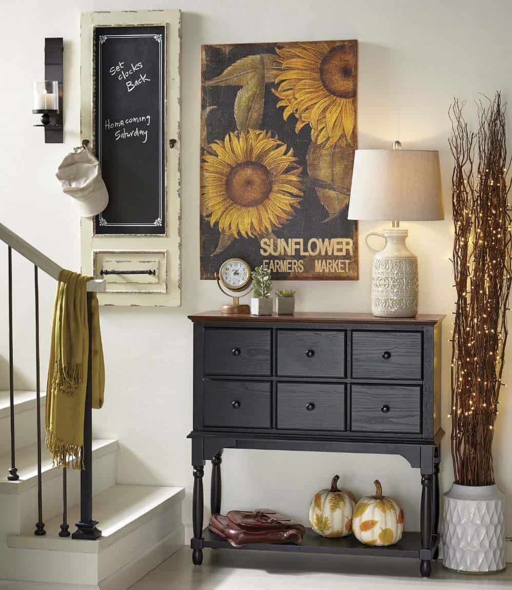 Fall-Inspired Entryway Decorating Ideas-24-1 Kindesign