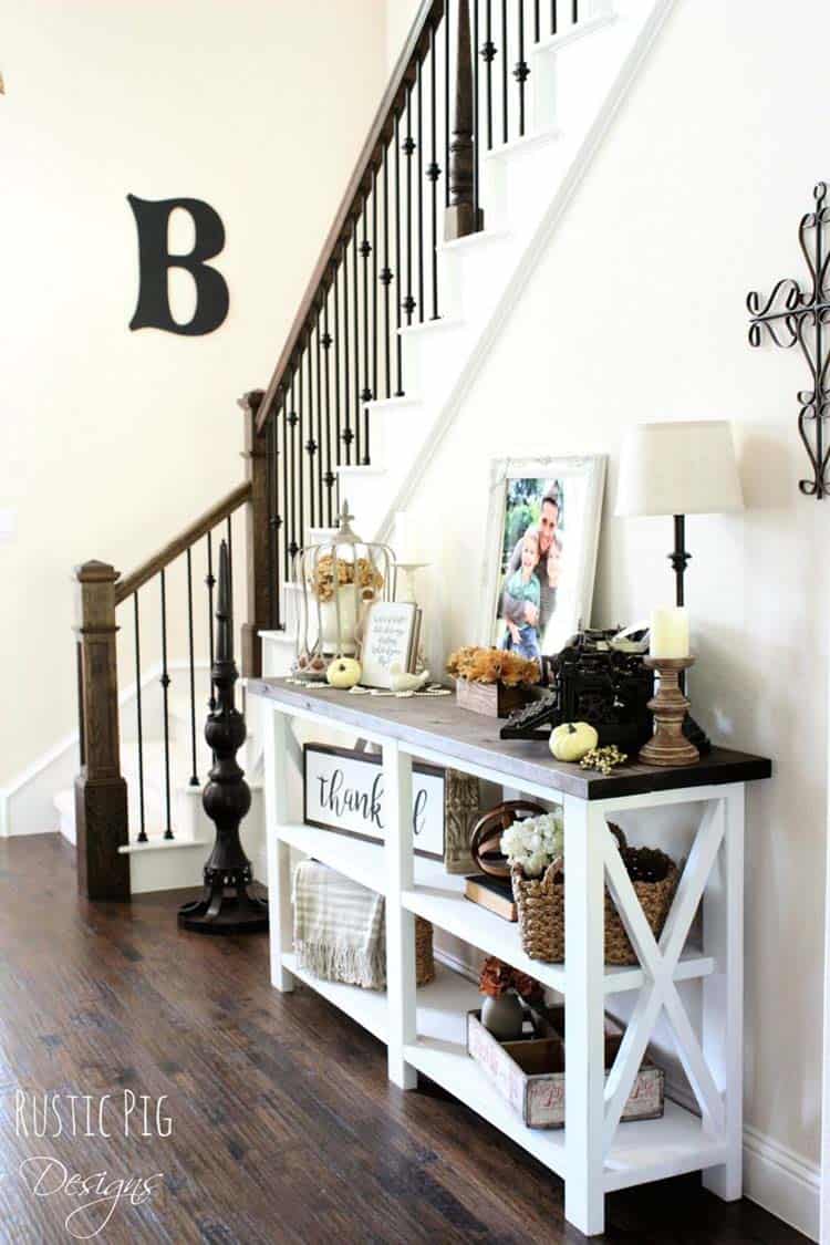 Fall-Inspired Entryway Decorating Ideas-27-1 Kindesign
