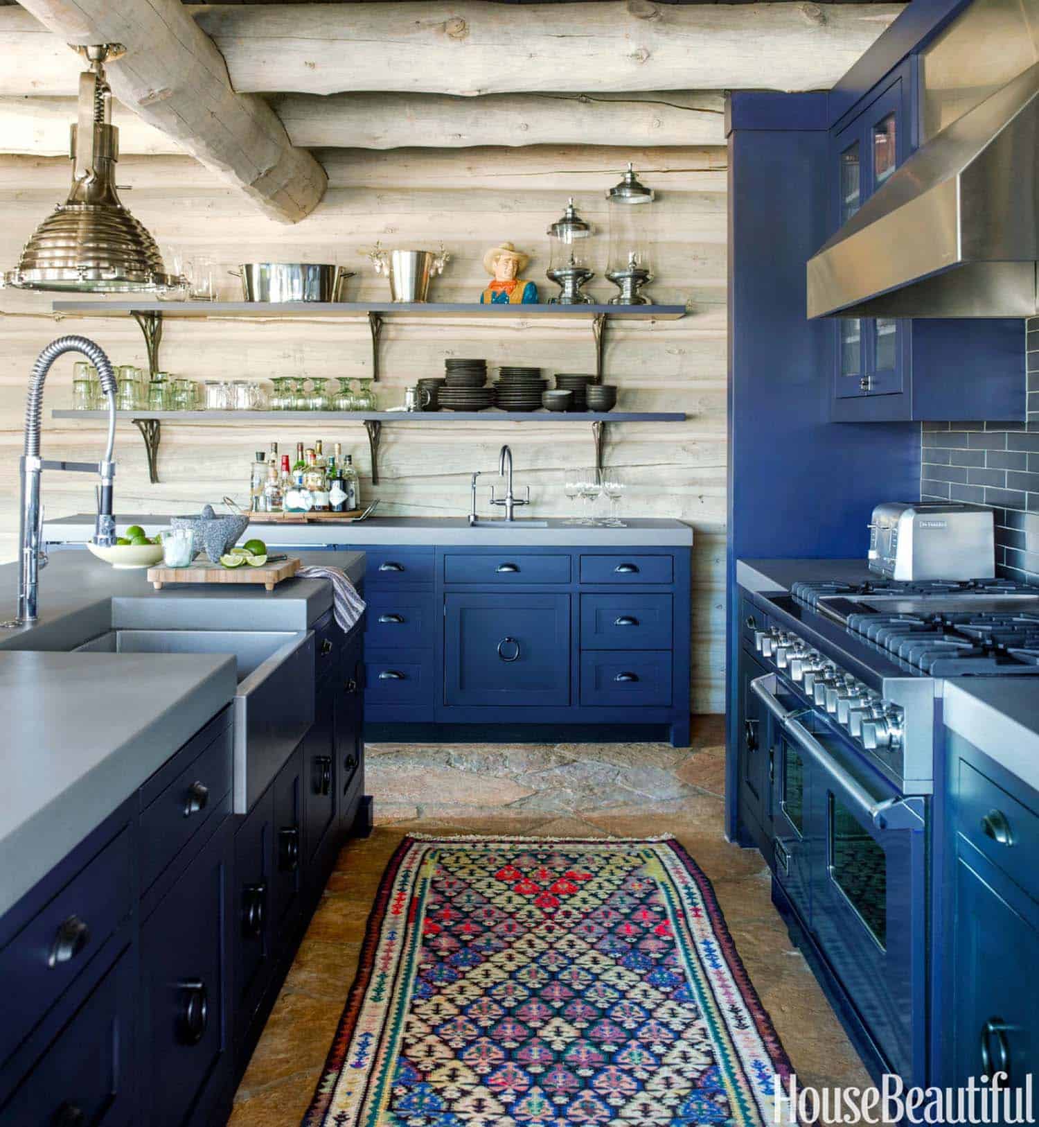 Rustic Log Cabin-Thom Filicia-04-1 Kindesign