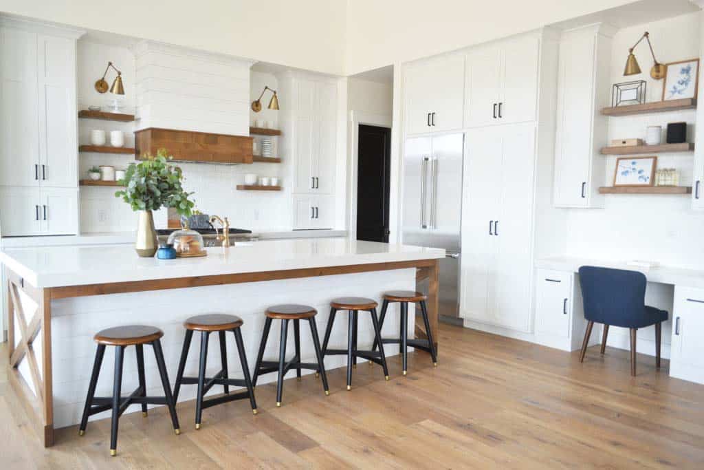  Modern Farmhouse Style Interior-26-1 Kindesign