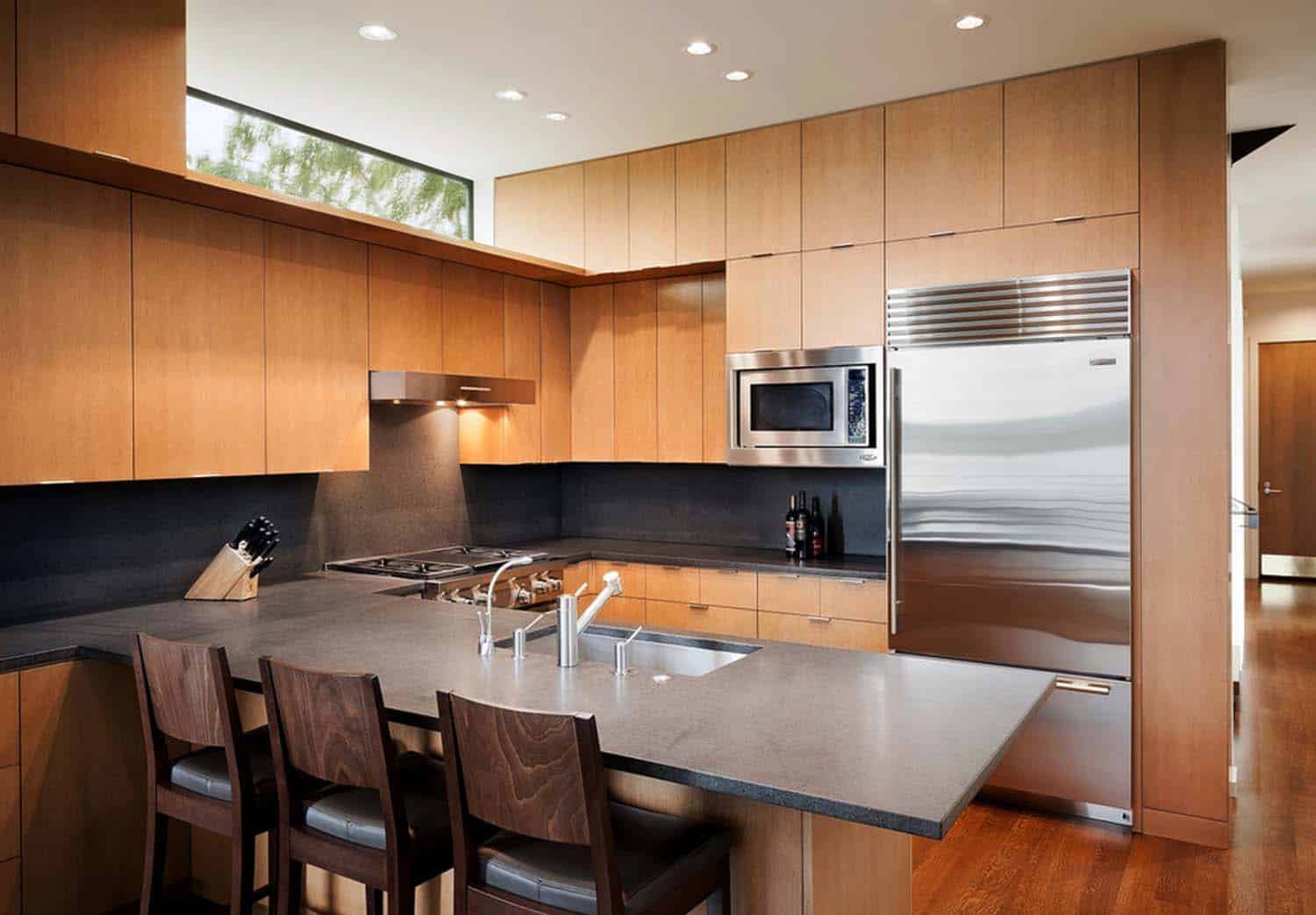 Contemporary Hillside Home-Sundberg Kennedy Ly-Au Young Architects-10-1 Kindesign