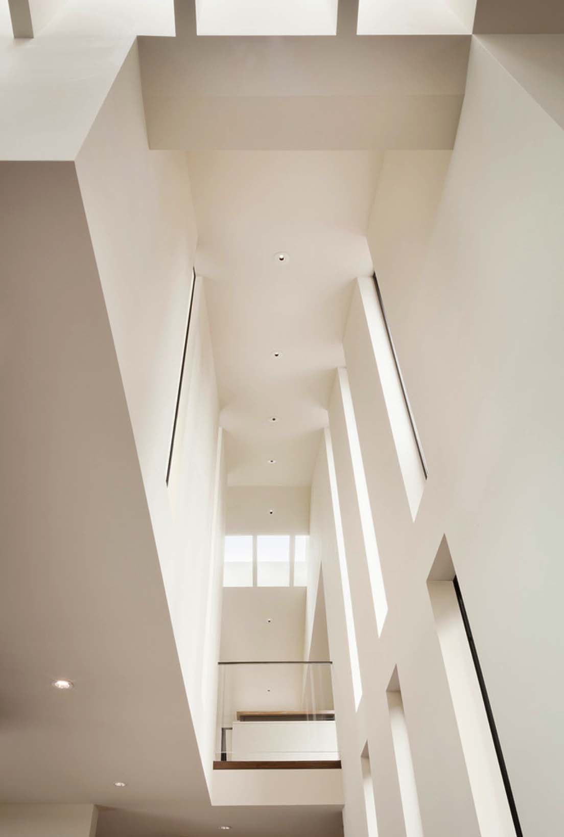 Contemporary Hillside Home-Sundberg Kennedy Ly-Au Young Architects-12-1 Kindesign