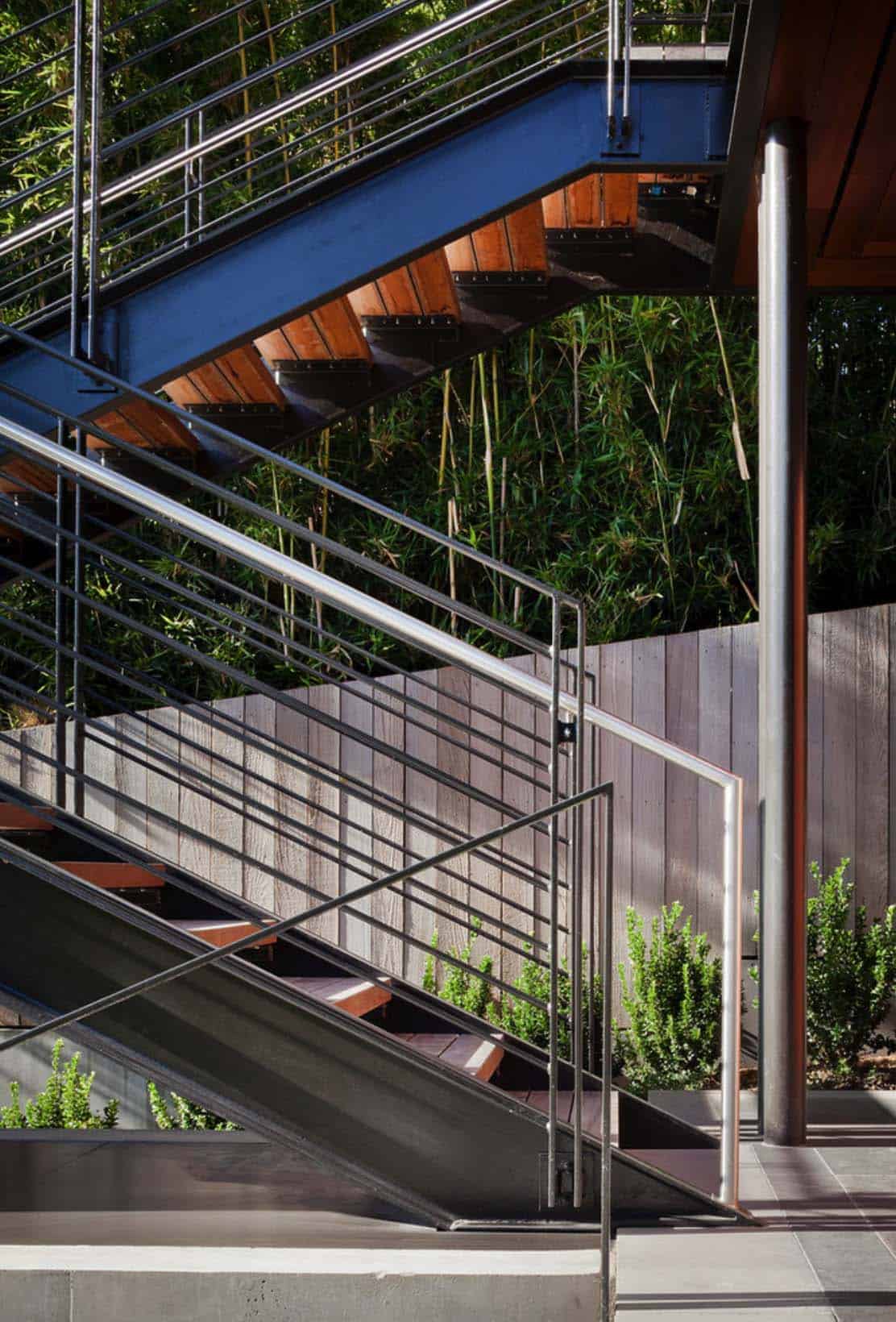 Contemporary Hillside Home-Sundberg Kennedy Ly-Au Young Architects-22-1 Kindesign