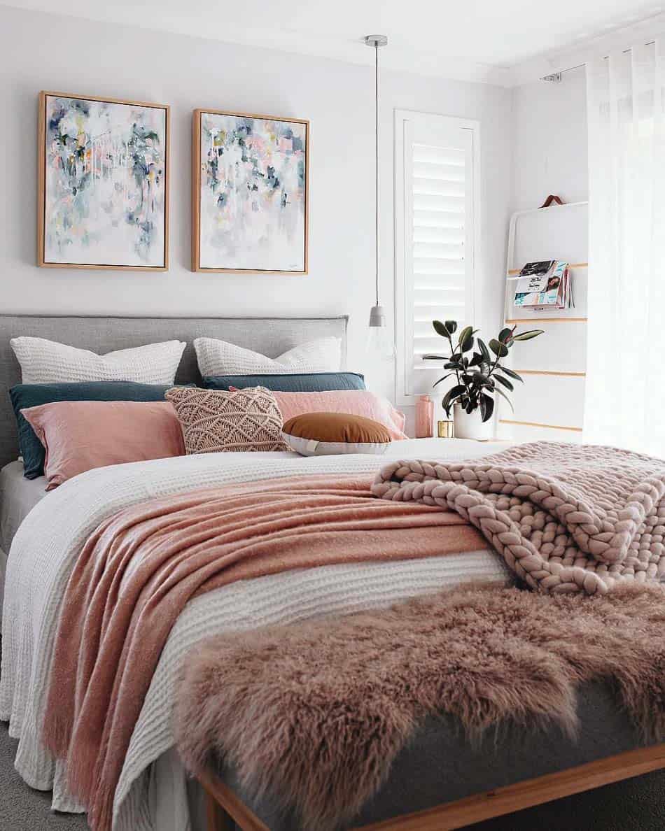 Cozy Bedroom Decorating Ideas For Winter-11-1 Kindesign