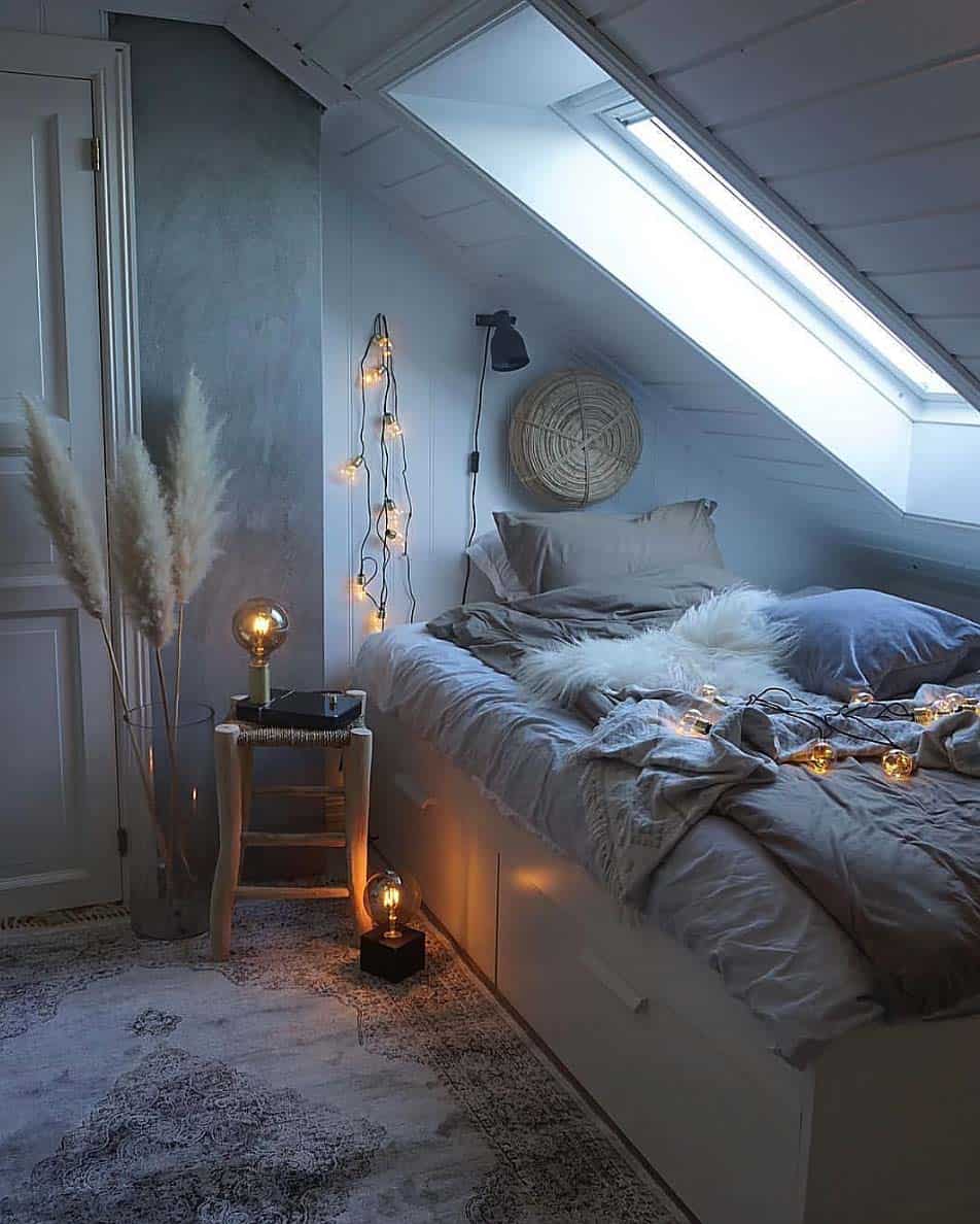 Cozy Bedroom Decorating Ideas For Winter-30-1 Kindesign