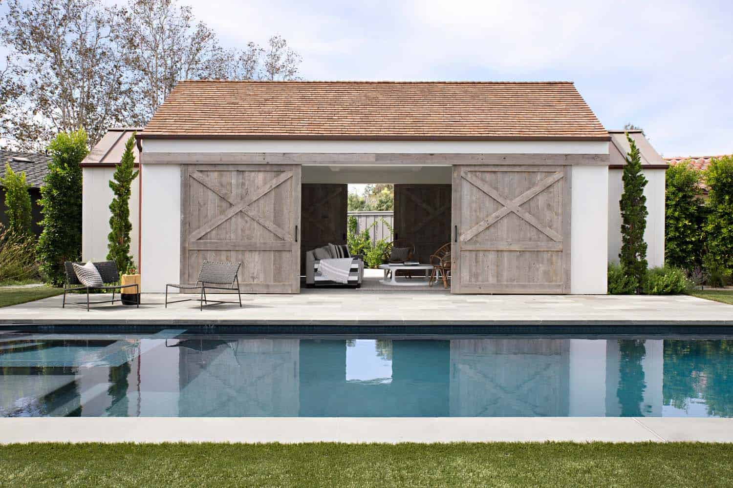 Modern Farmhouse Style-Eric Olsen Design-02-1 Kindesign