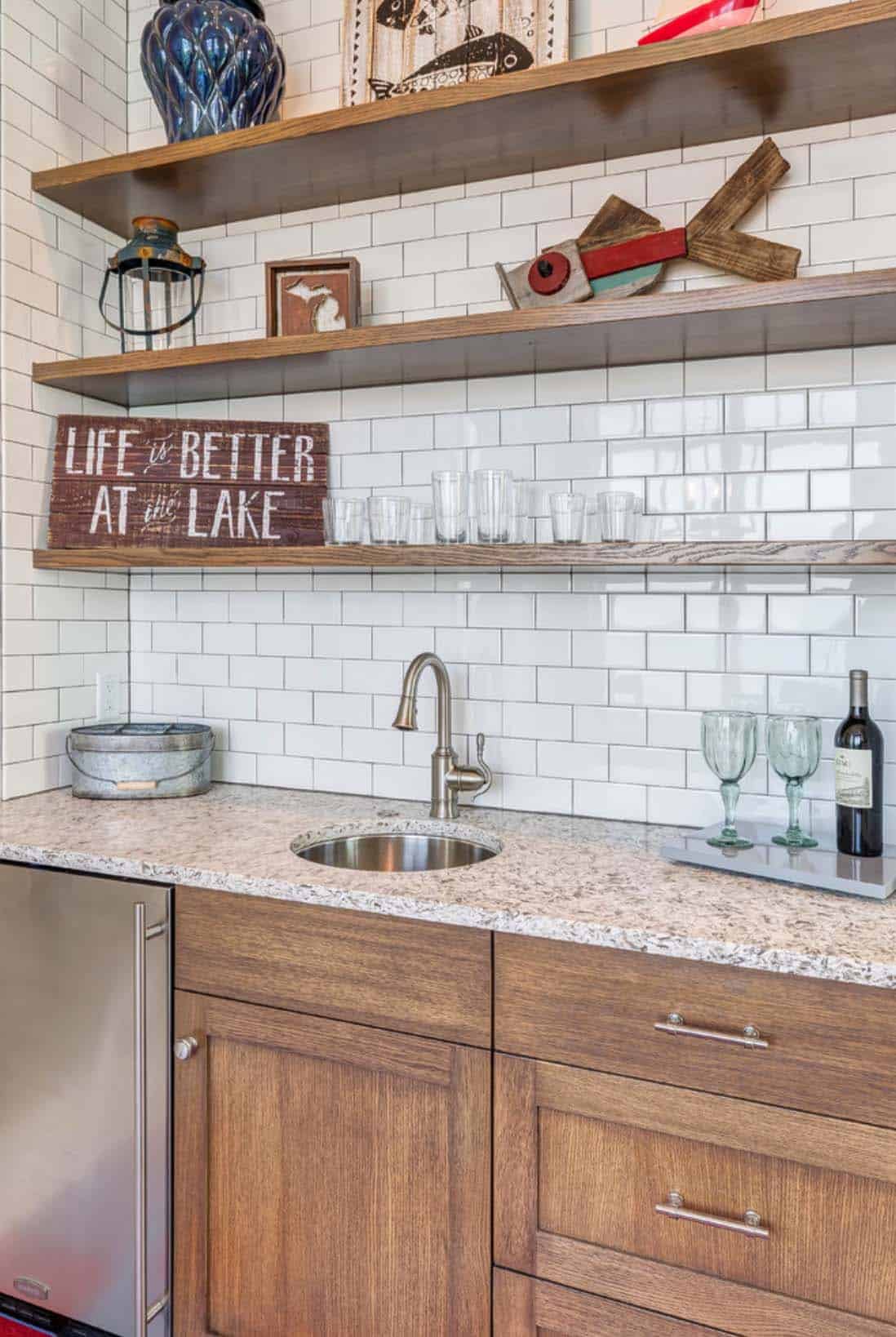Refined Beachfront Retreat-Mike Schaap Builders-19-1 Kindesign
