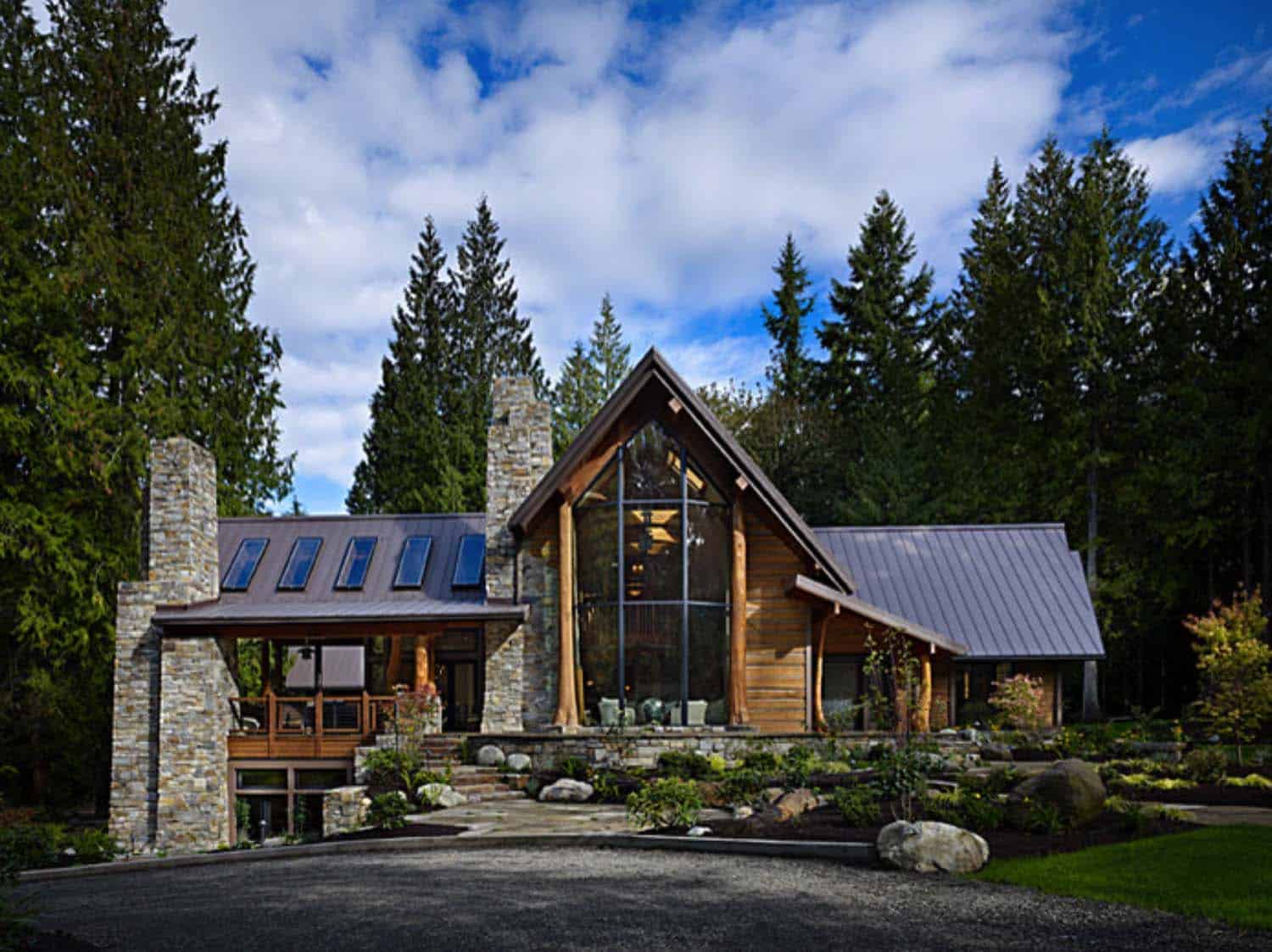 Rustic Contemporary Home-01-1 Kindesign