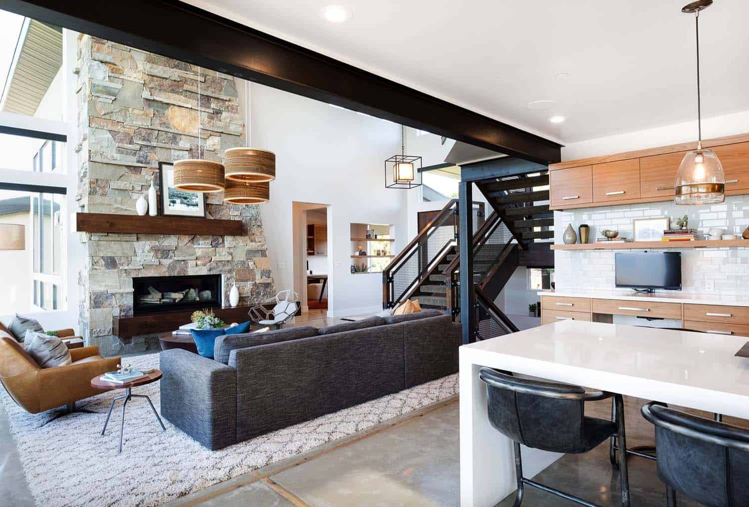 Rustic Modern Home-Ezra Lee Design Build-05-1 Kindesign