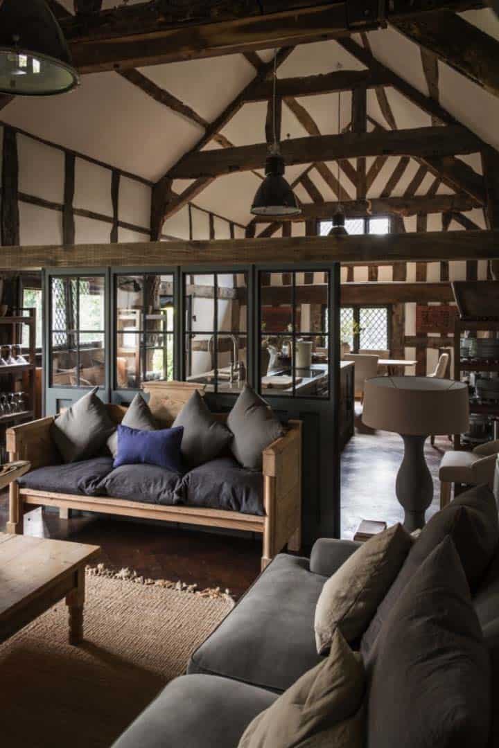 Luxurious Riverfront Cottage-Self-Catering-09-1 Kindesign