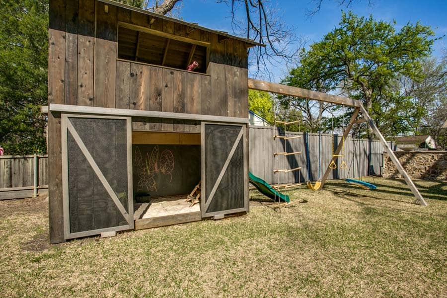 Rustic Barnwood Farmhouse-Olsen Studios-16-1 Kindesign