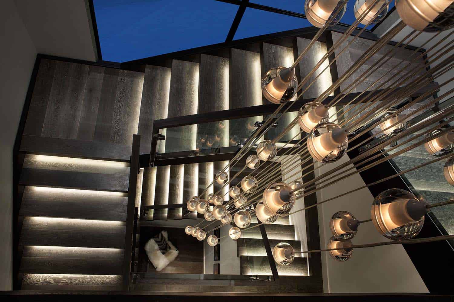 Fascinating Mountain Contemporary Retreat-Locati Architects-09-1 Kindesign