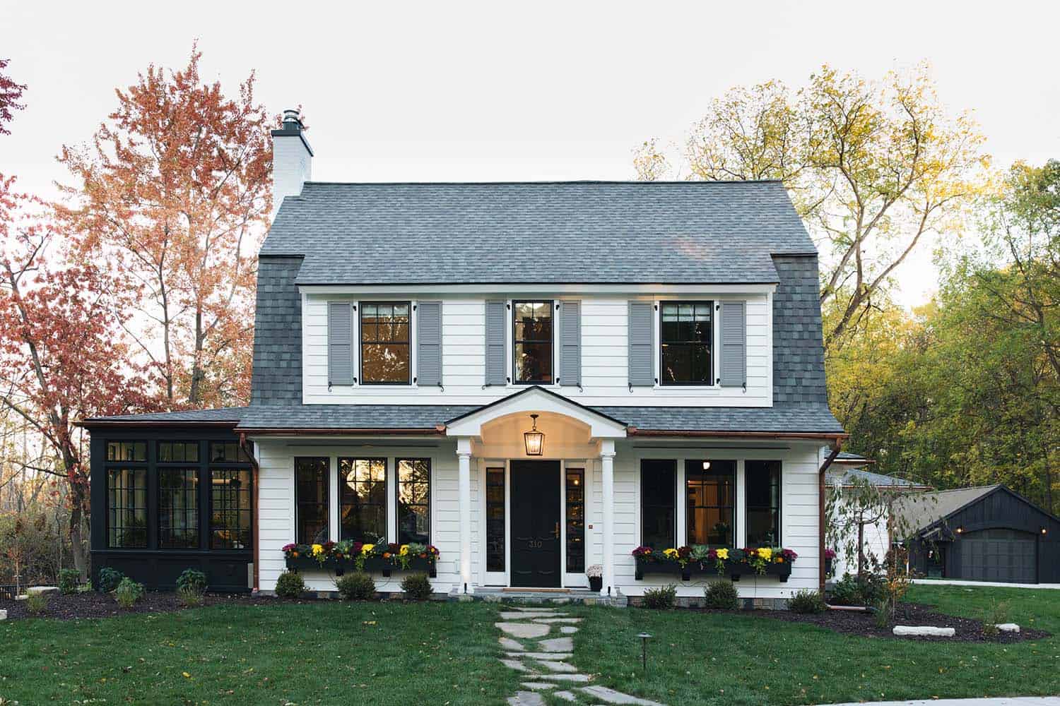 Modern Farmhouse Style-Jean Stoffer Design-01-1 Kindesign