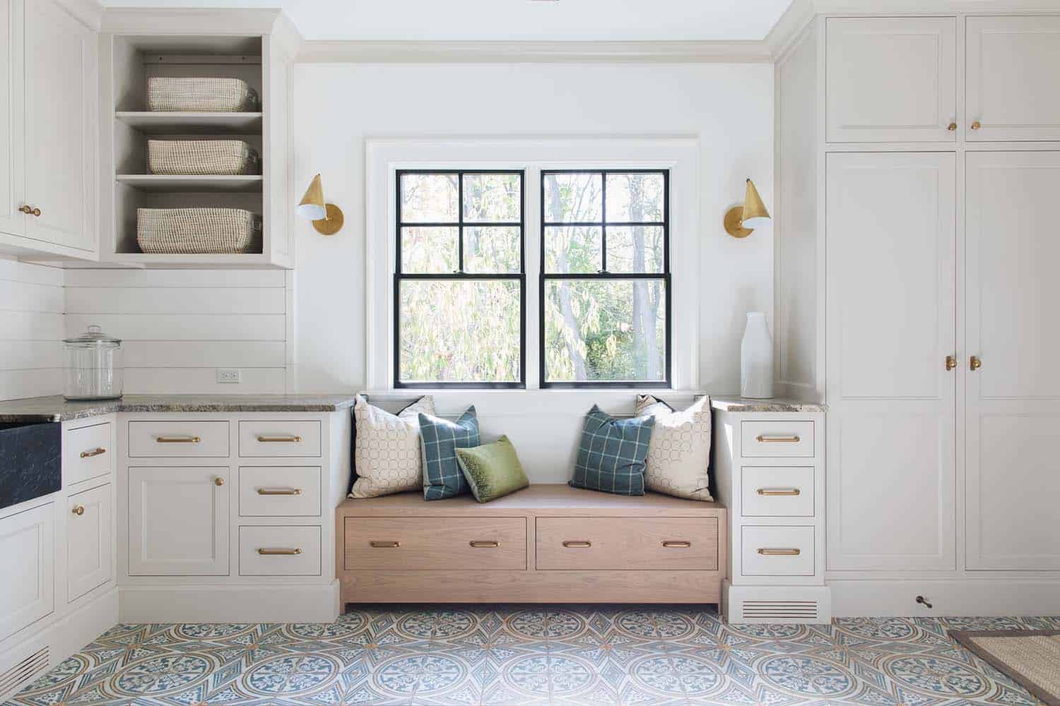 Modern Farmhouse Style-Jean Stoffer Design-22-1 Kindesign