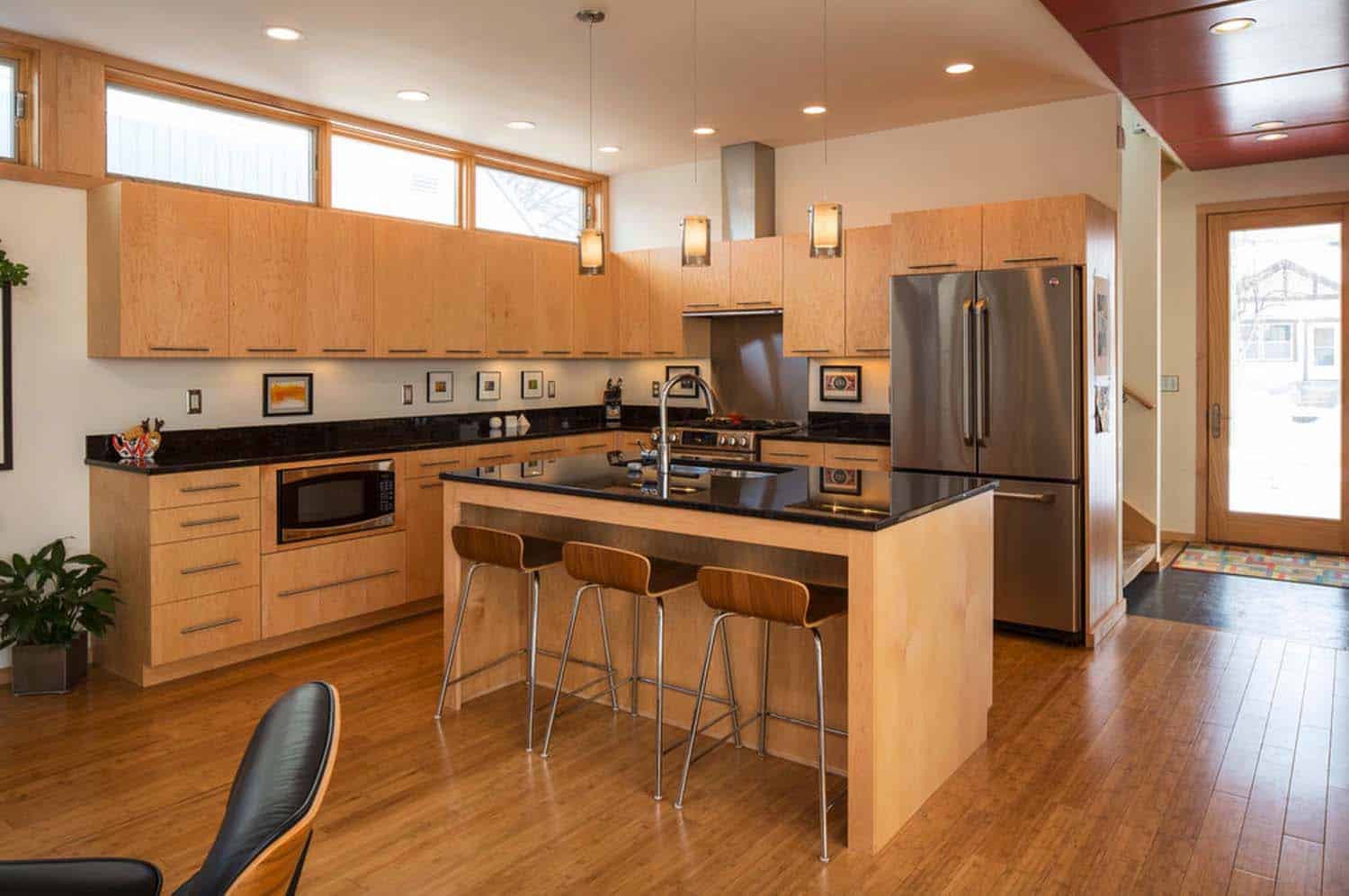 Modern Sustainable Home-LEED-SALA Architects-06-1 Kindesign