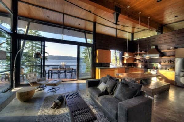 featured posts image for Modern log cabin perched on a cliff overlooking Coeur D’Alene Lake