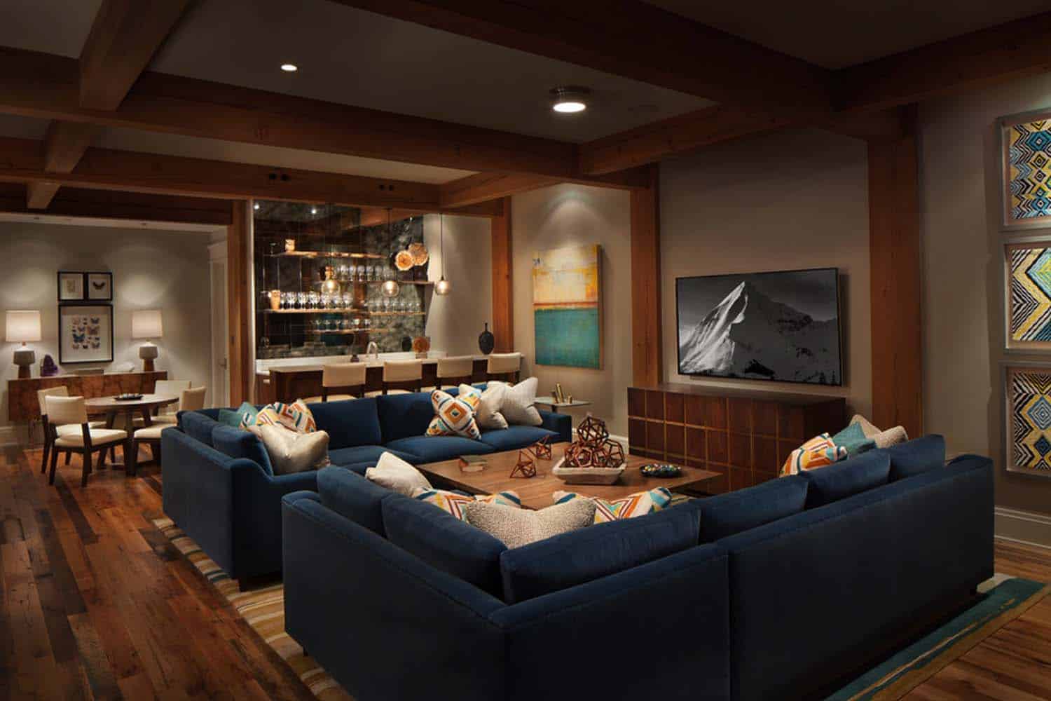 Mountain Retreat-Family Room