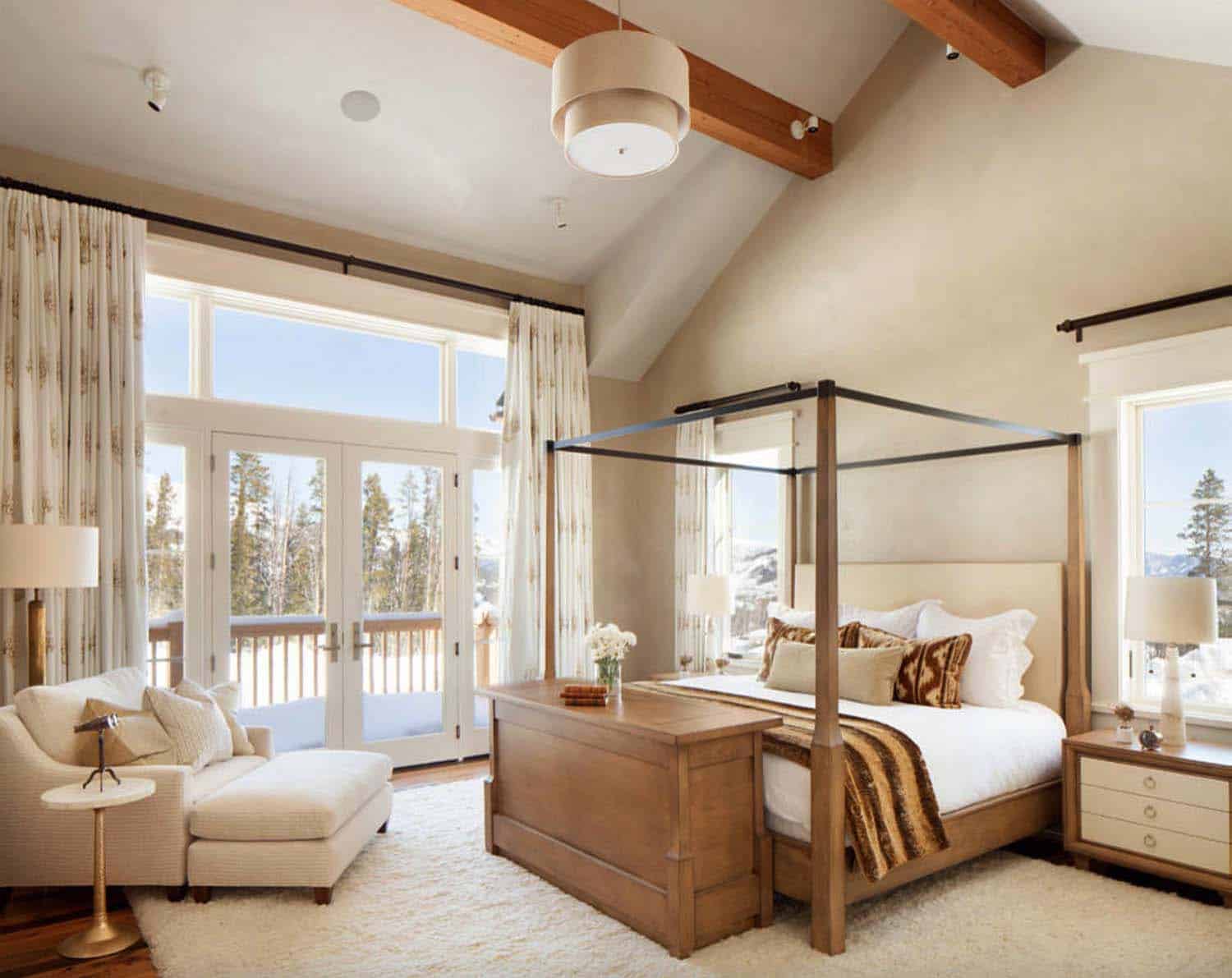 Mountain Retreat-Bedroom