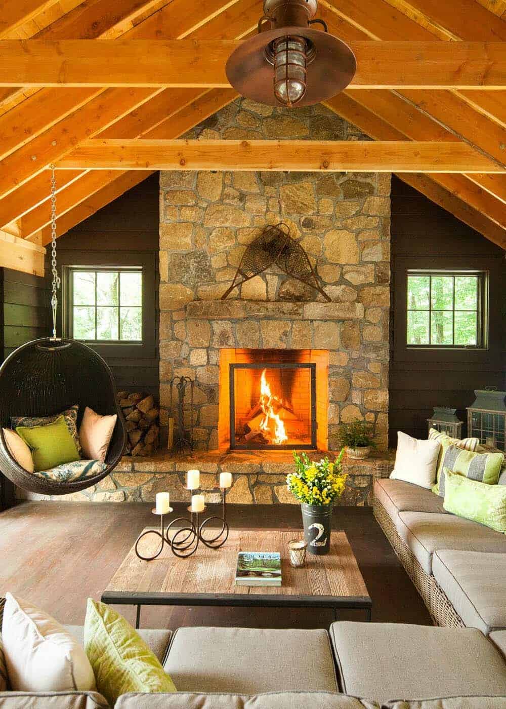 weekend-home-rustic-living-room
