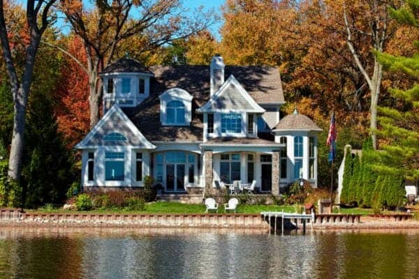 featured posts image for A Cape-Cod-inspired lake house designed for casual living in Michigan