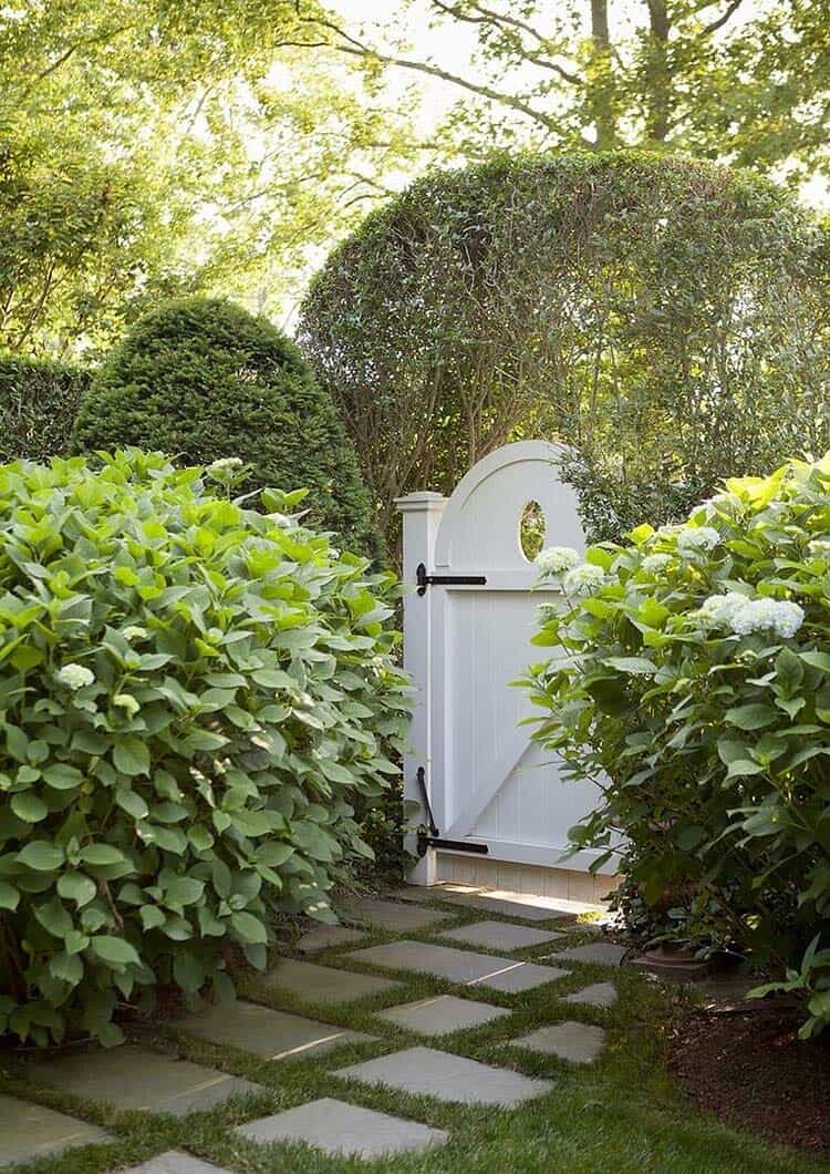 beach-cottage-garden-gate