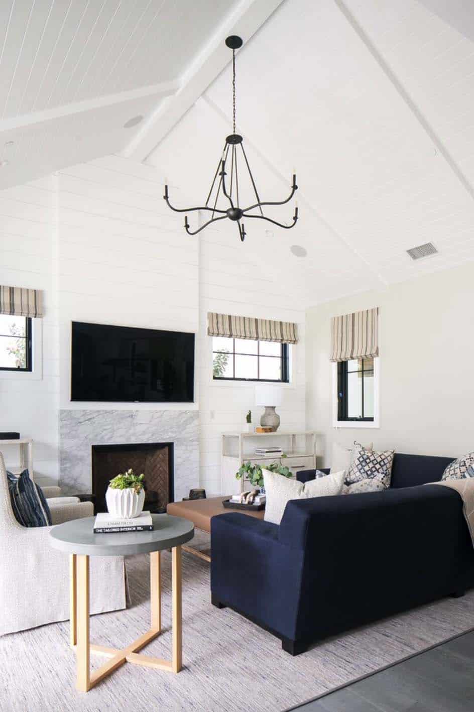 transitional-family-room