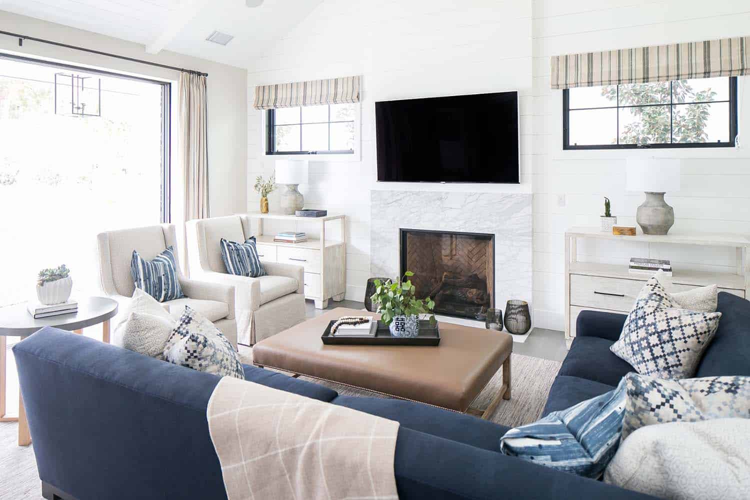 transitional-family-room