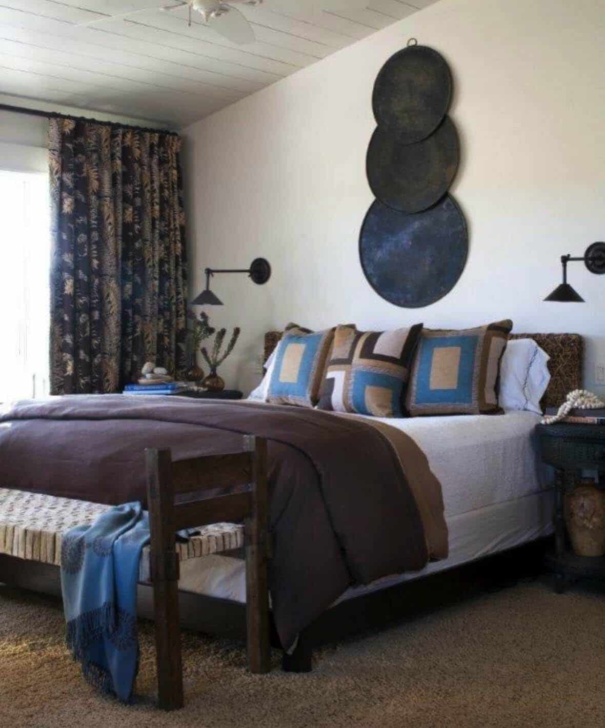ranch-rustic-bedroom