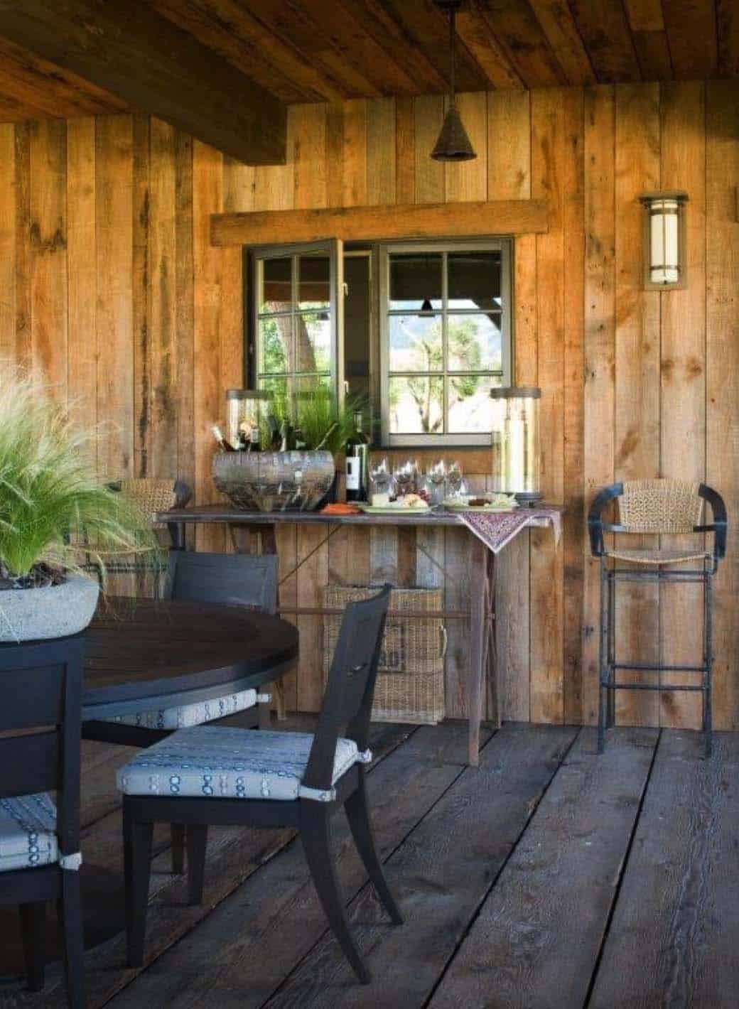 ranch-rustic-patio