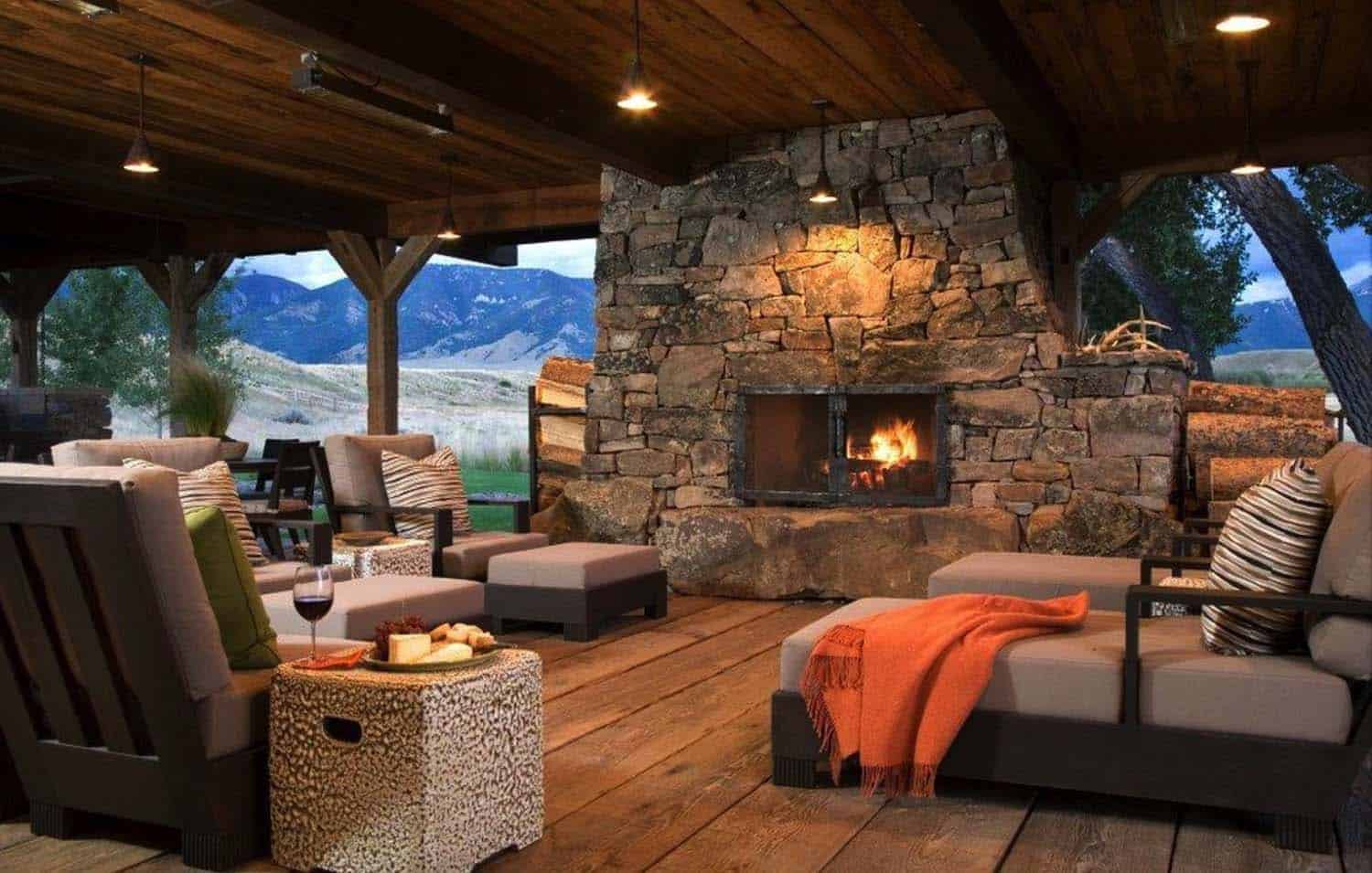 ranch-rustic-outdoor-living-room
