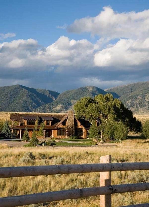 ranch-rustic-exterior