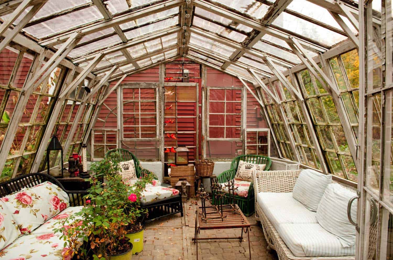 conservatory-greenhouse-interior