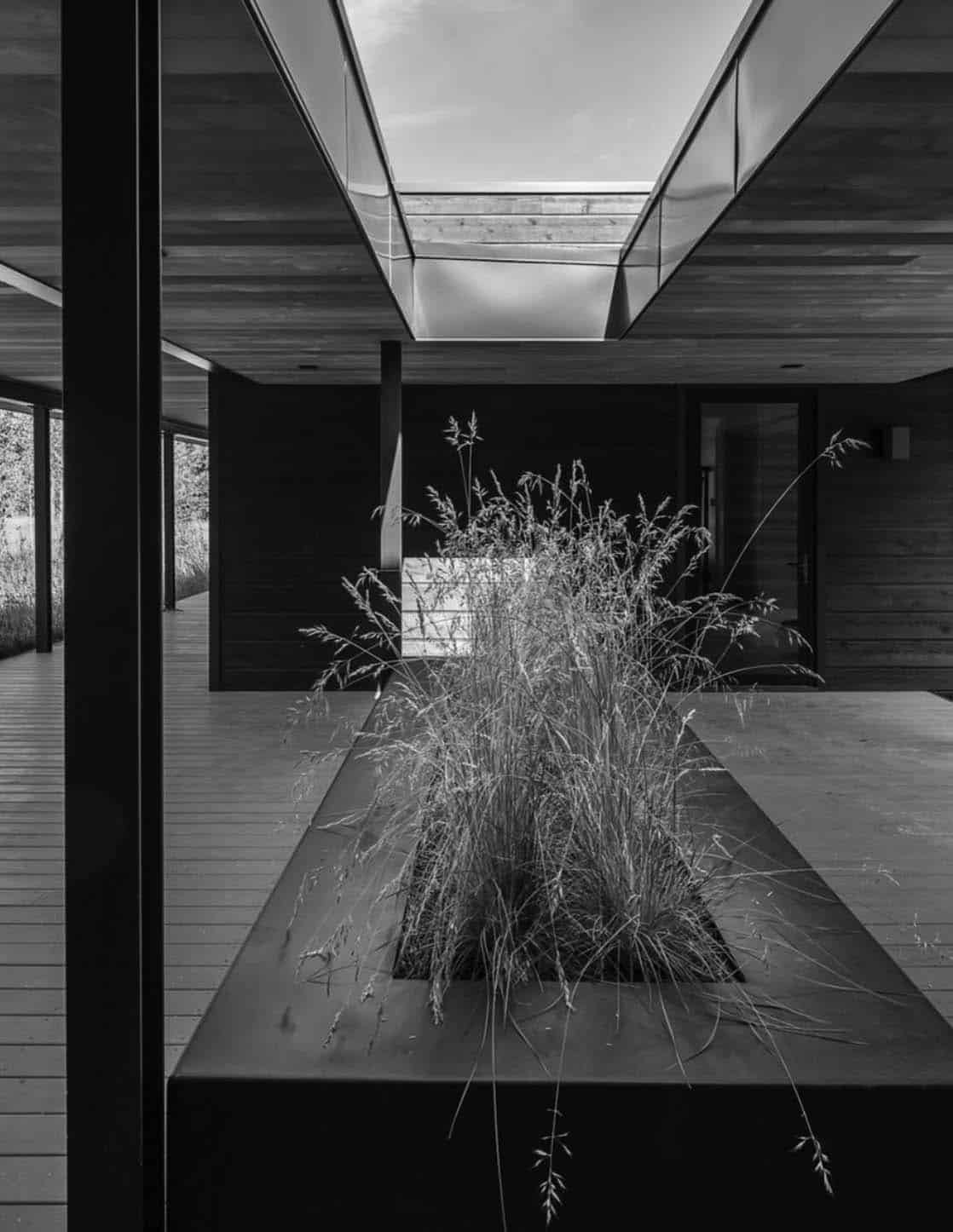 contemporary-cabin-exterior