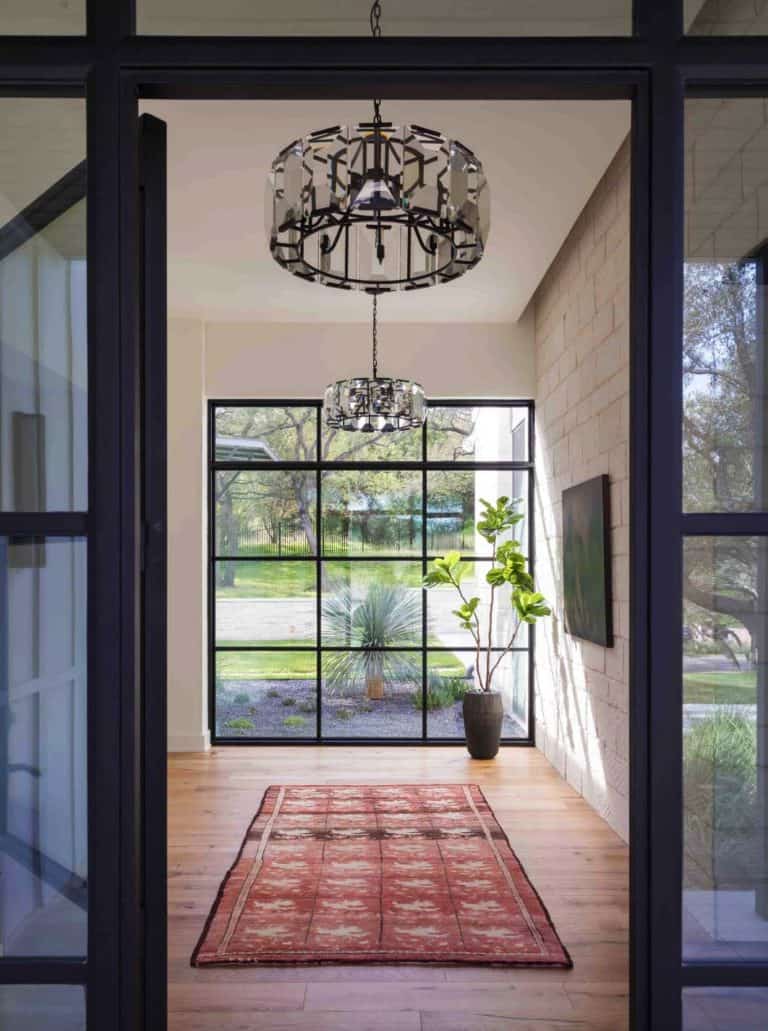 Modern farmhouse style in Texas showcases fantastic design inspiration