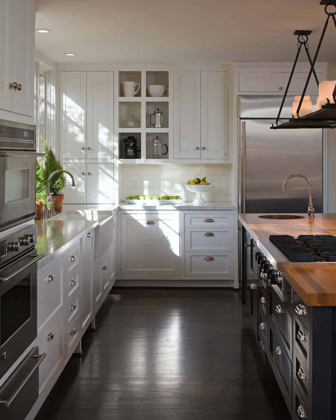 farmhouse-kitchen