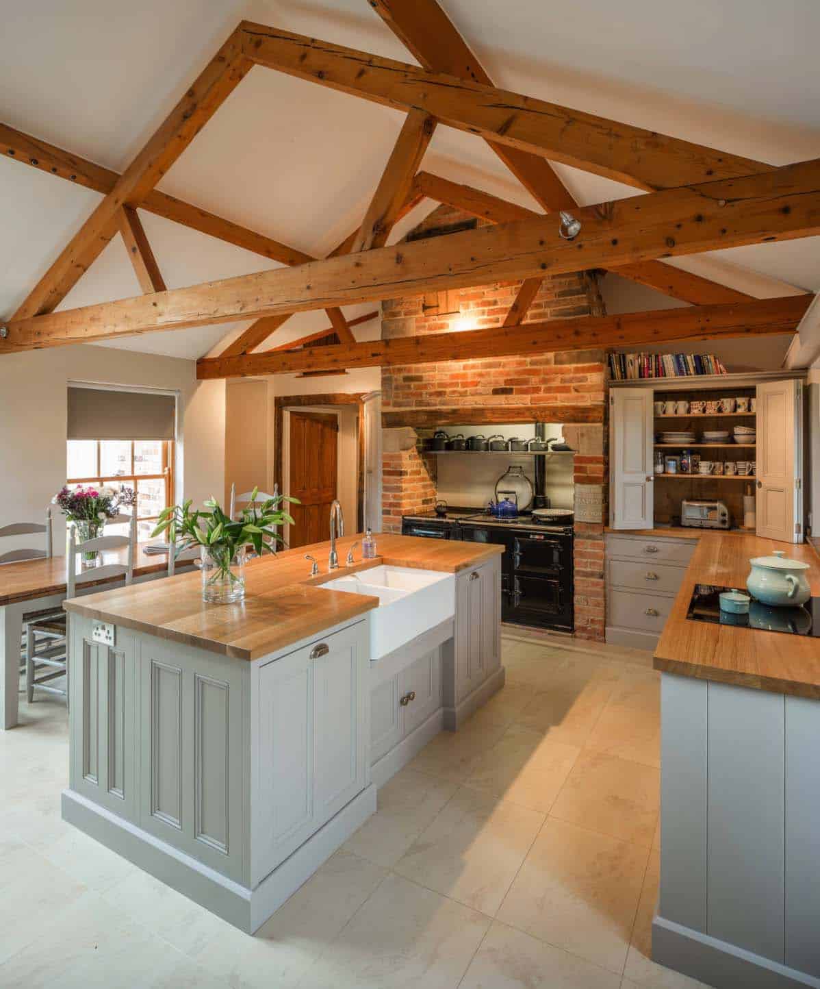 farmhouse-kitchen