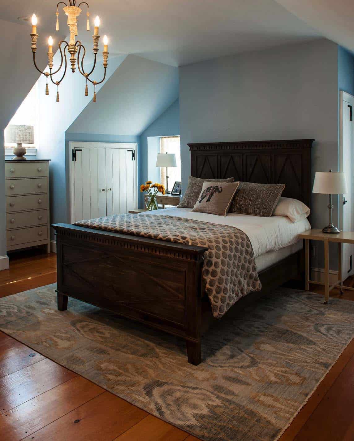 farmhouse-style-bedroom