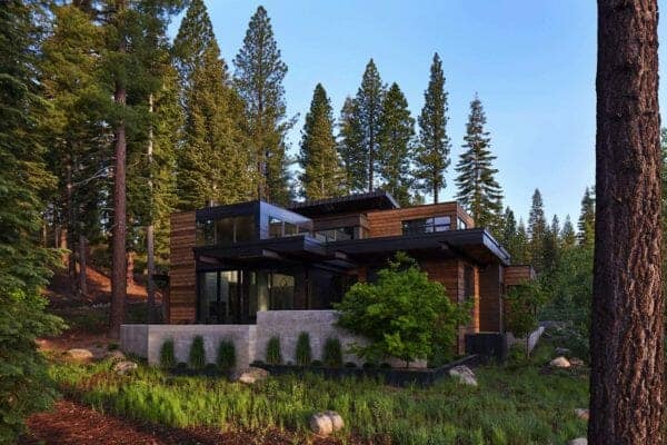 featured posts image for Mountain modern retreat in Lake Tahoe offers a sophisticated sanctuary